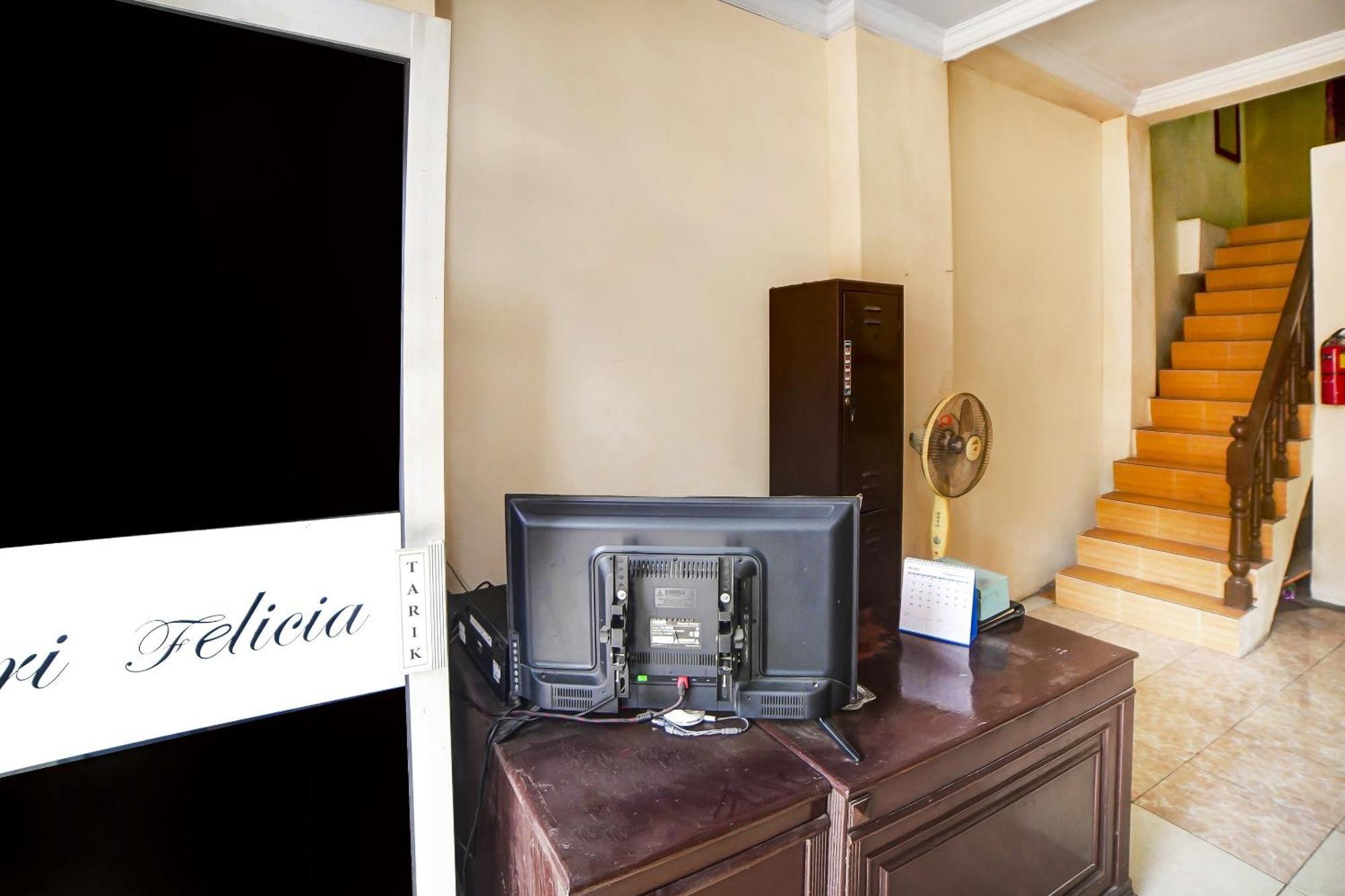 Oyo 91199 Felicia Homestay เมดาน ภายนอก รูปภาพ
